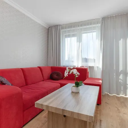 Siennicka Old 3 Bright With Balcony Close To The Center By Renters